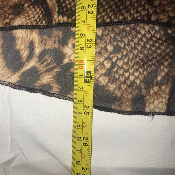 Tiger Print Tank Top - Picture 6 of 6